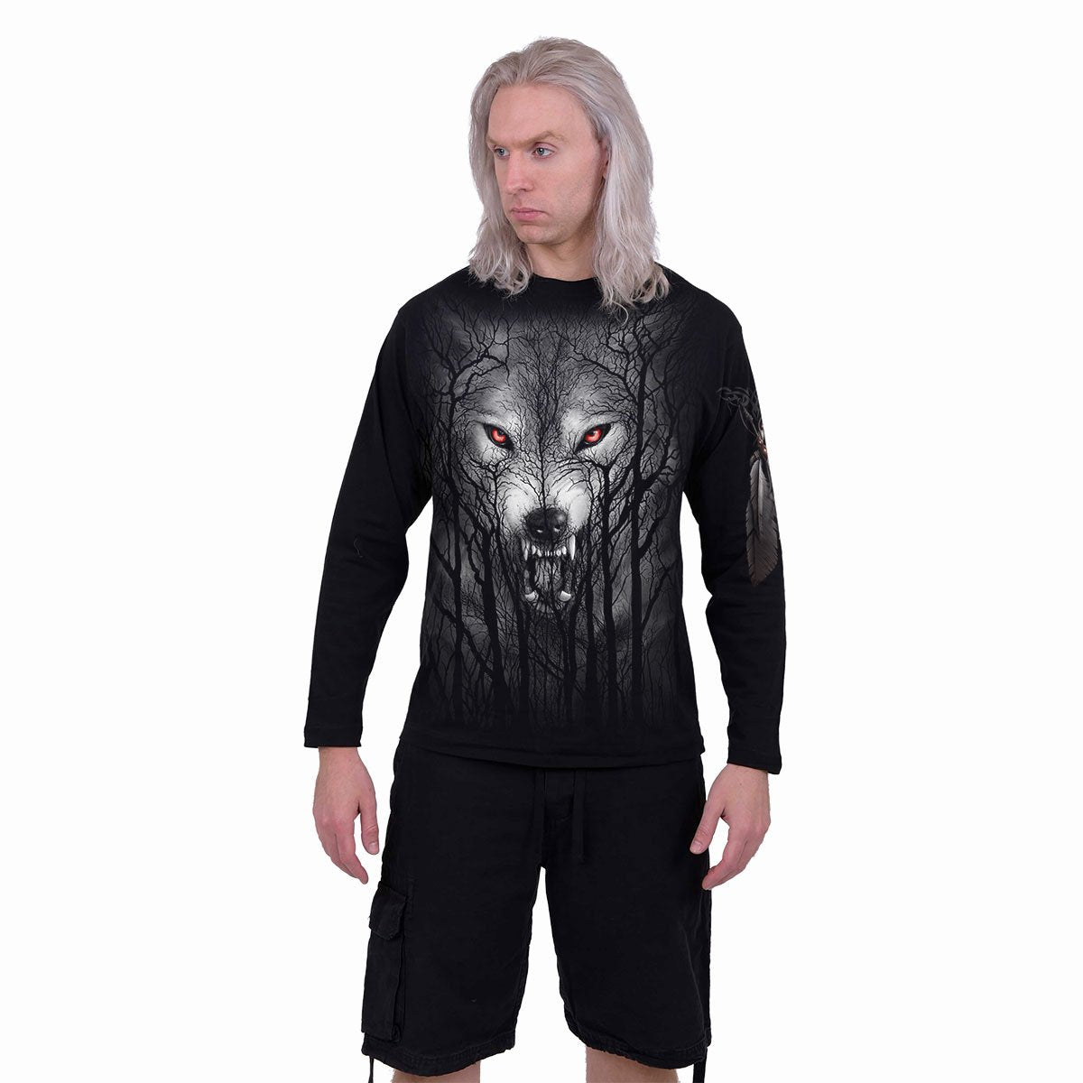 wolf baring its fangs in a dark forest black long sleeve crew neck shirt for men
